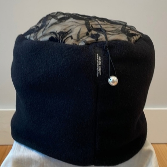 Heidi Hat Fleece Classic Pilbox Hat - Picture 7 of 9